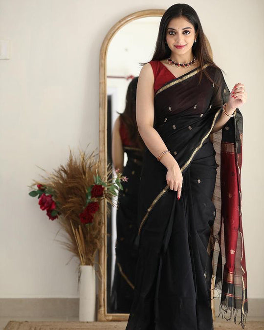 Smoky Black Maheshwari Cotton Silk Saree - Image 2