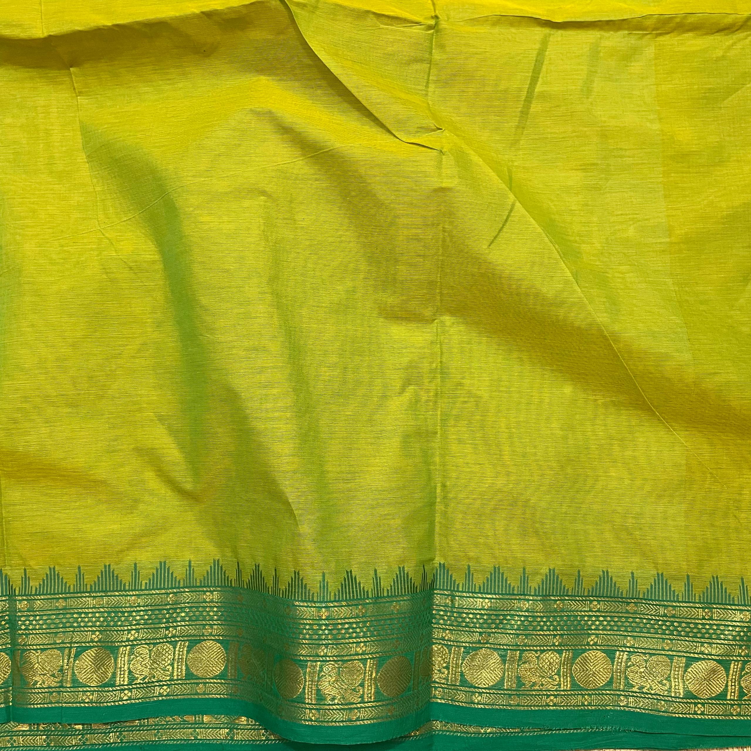 Green Chettinad With Blouse Cotton Saree - Image 3
