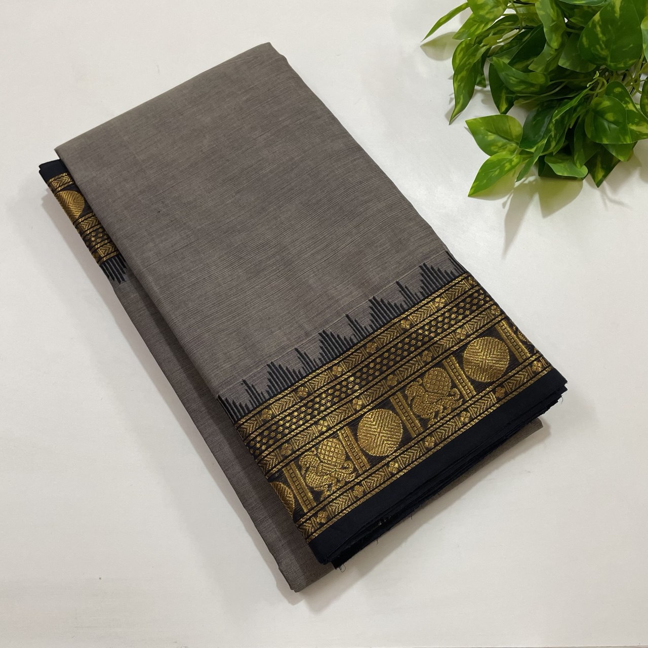 Ash Chettinad With Blouse Cotton Saree